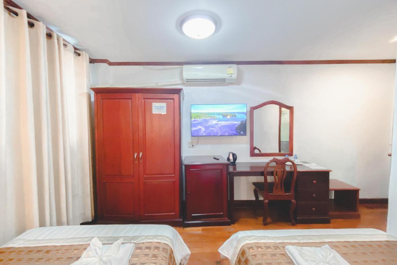 Khampiane1 Hotel Ban Nongdouang Bagian luar foto